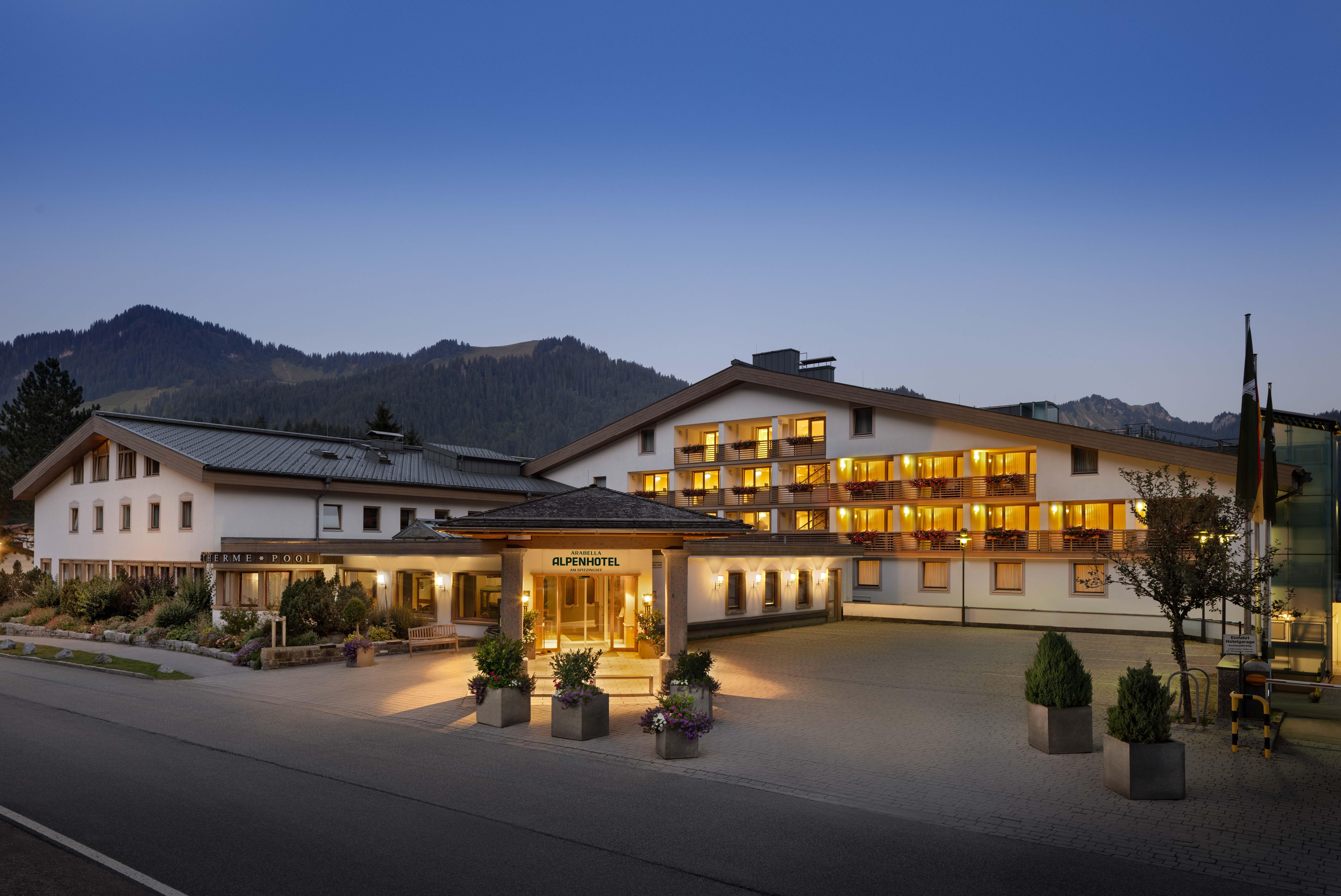 Arabella Alpenhotel Am Spitzingsee, A Tribute Portfolio Hotel Екстериор снимка